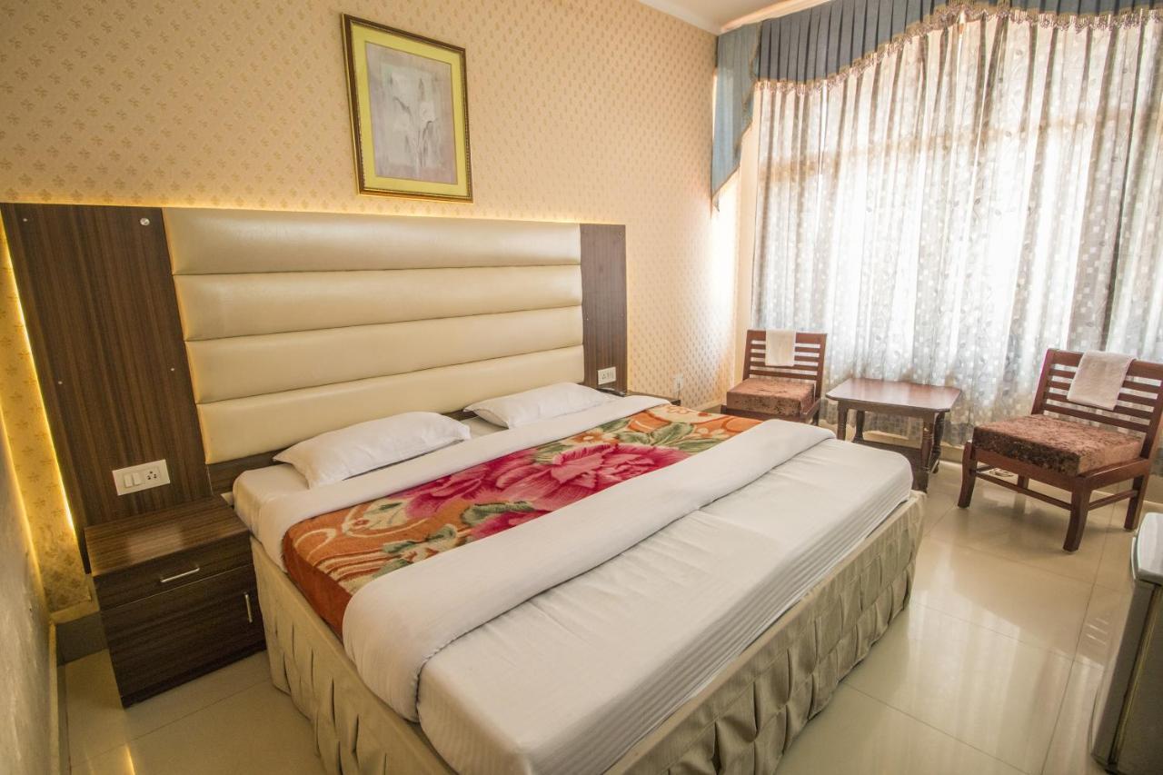 Wow Stayz2 Hotel Jahanvi Dale Haridwār Eksteriør billede
