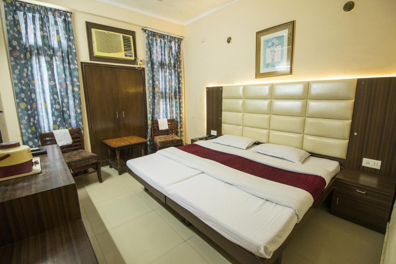 Wow Stayz2 Hotel Jahanvi Dale Haridwār Eksteriør billede